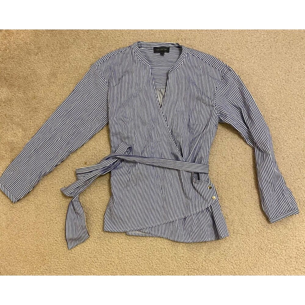NWOT The Limited Blouse Size XS